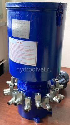 12DDRB-N5.8/30 - Станция смазки электрическая для многоточечных систем, рабочее давление до 315 бар, подача 5,8 мл/мин, мощность двигателя 0,18 кВт, объем бака 30 литров, число выходов: 12